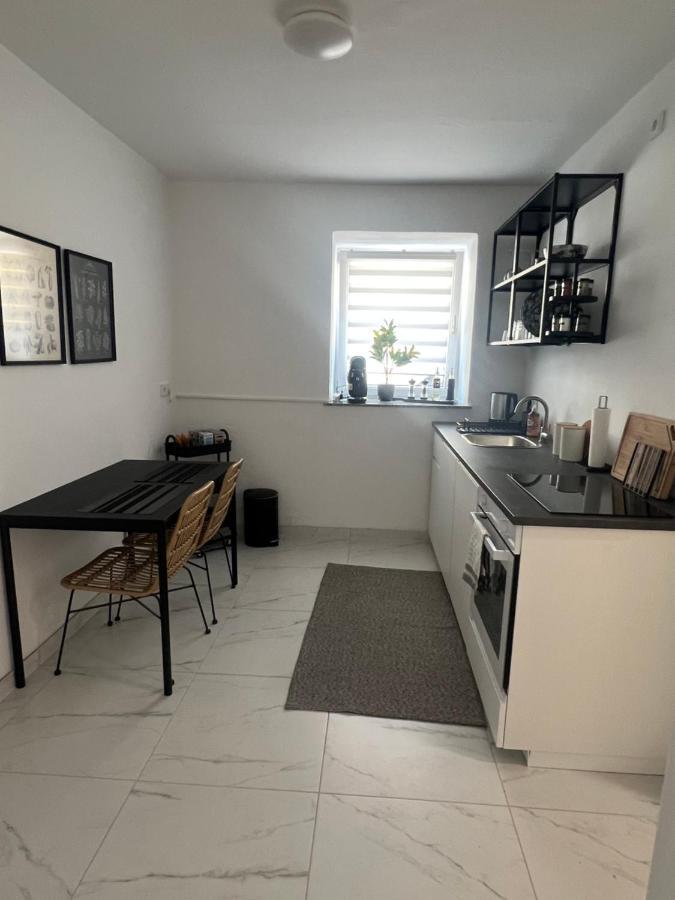 Nice Apartment In 格蒙登 外观 照片
